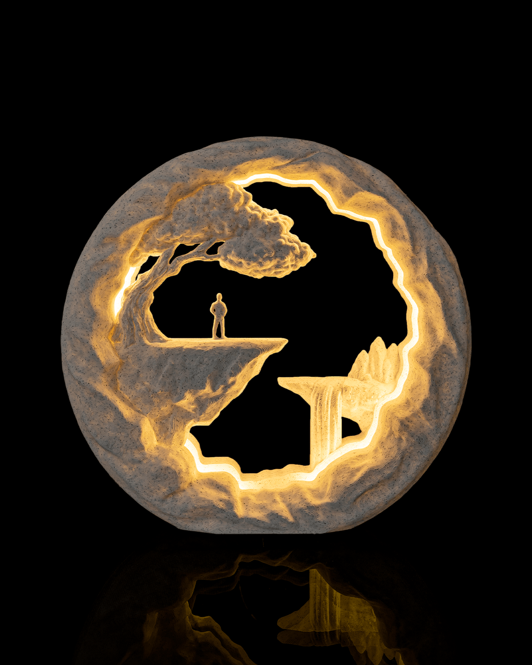 The Wanderer LED Table Lamp – 3D Printed Nature & Adventure Light